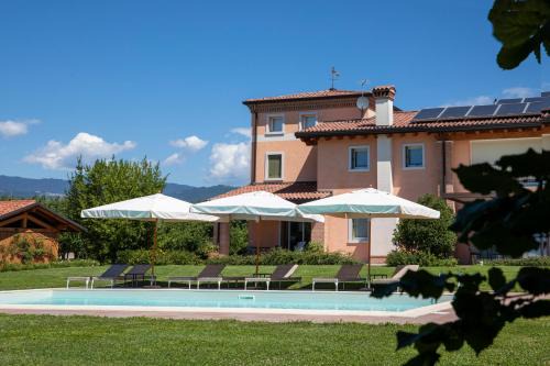 Mason Vicentino Apartment | Guest Rated 10/10 at Residence Regina dei Prati Hotel