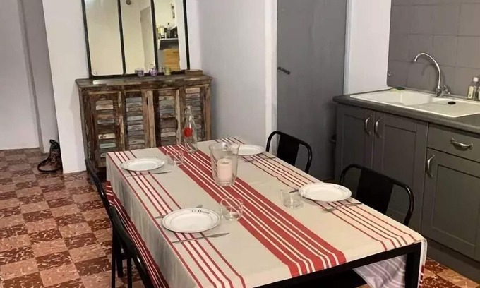Collioure Villa | Oceanfront Residence Rue De La Butte for Families of 5
