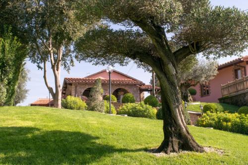Settecamini Bed & Breakfast | Relax at Residence Sant'Alessandro with Family-Friendly Amenities