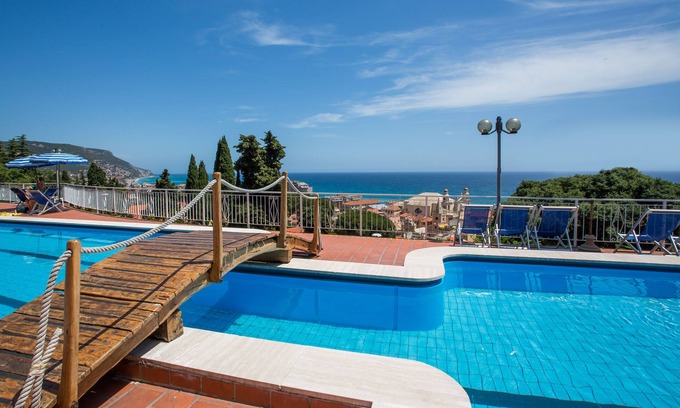 Pietra Ligure House | Discover Residence Sant'Anna: Family & Pet-Friendly Retreat