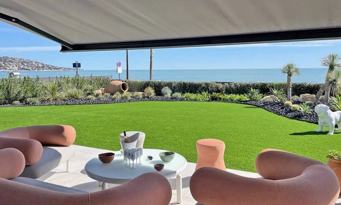 La Nartelle Apartment | Residence Terraces De La Mer - Apartment T4 - 6 people - Sea view - Air conditioning - Wifi - Facing the beach - Sainte Maxime