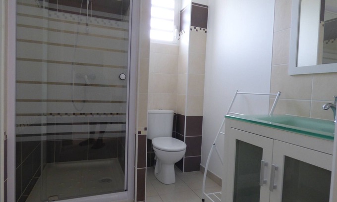 Trois-Ilets Villa | Residence Two Seas: Oceanfront Stay with Pet-Friendly Perks