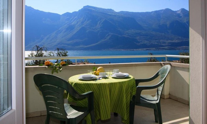 Limone sul Garda Apartment | Discover Residence Villa Aranci: Guest Rated 8.7/10