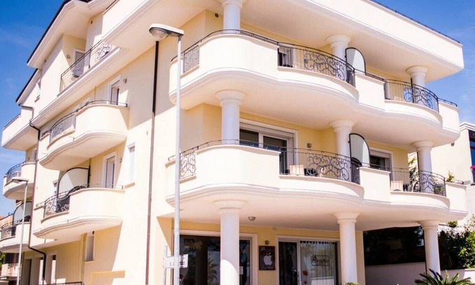 Tortoreto Lido Apartment | Residence Villa Ferri- Holiday Apartments