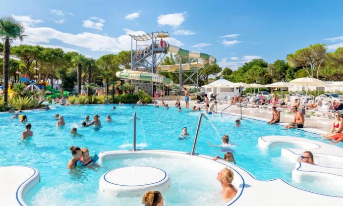 Reschigliano House | Oceanfront Residence Village: Family-Friendly with Pool Access