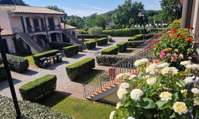 Sorano Apartment | Relaxing Residence with Pool, Spa & Beautiful Garden
