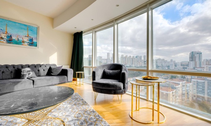 Basaksehir Apartment | Modern Residence with City View Near Mall of Istanbul