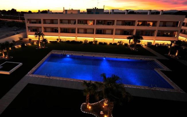 Puerto Marino Apartment | Relax at Residencia Bahía: Oceanfront Poolside Retreat