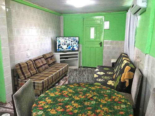 Gramado House | Cozy Residenciais Casa Verde Gramado with Fireplace & Breakfast