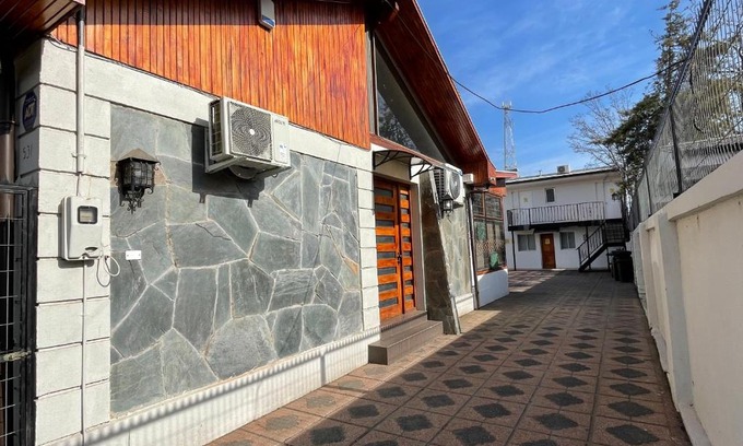Rancagua Bed & Breakfast | Guest Rated: Residencial Astorga with Hot Tub & Kitchen