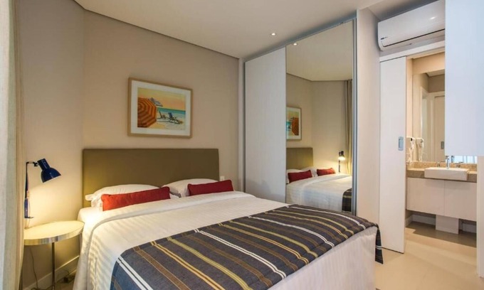 Pompeia Apartment | Delightful Residencial Estanconfor Santos with Pool & Spa