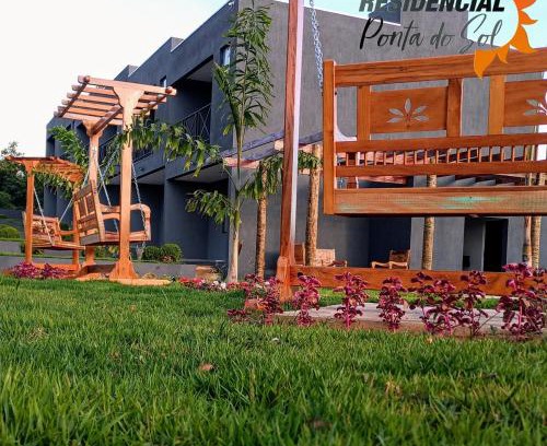 Capitolio Apartment | Pet-Friendly Residencial Ponta do Sol with Ocean Views