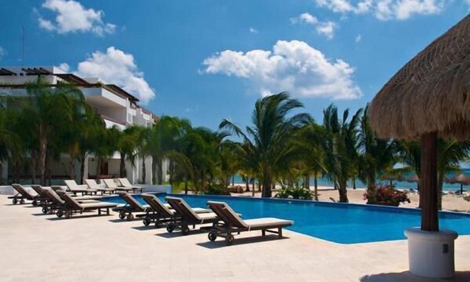 Costa Maya Condo | Beachfront Condo with Pool & Spa - Guest Rated 10/10