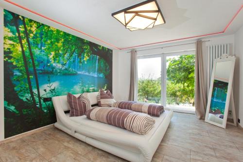 Ravensburg House | Family-Friendly Retreat at Residenz Cheval Messe FN