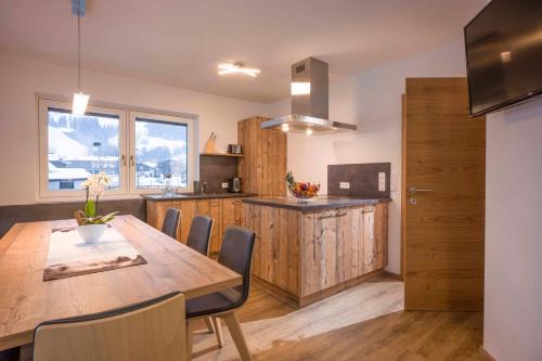 Moosen Apartment | Pet-Friendly Residenz Gamper with Breakfast & Kitchen Amenities