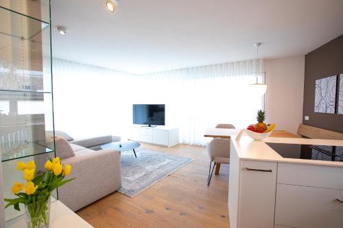 Naturno Apartment | Elegant Residenz Hofer with Wheelchair Access & Child Care