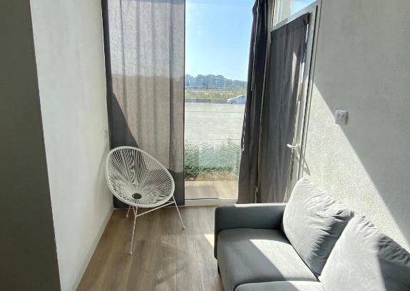 Poetto Apartment | Oceanfront Residenza Acqva di Mare - Guest Rated 9/10