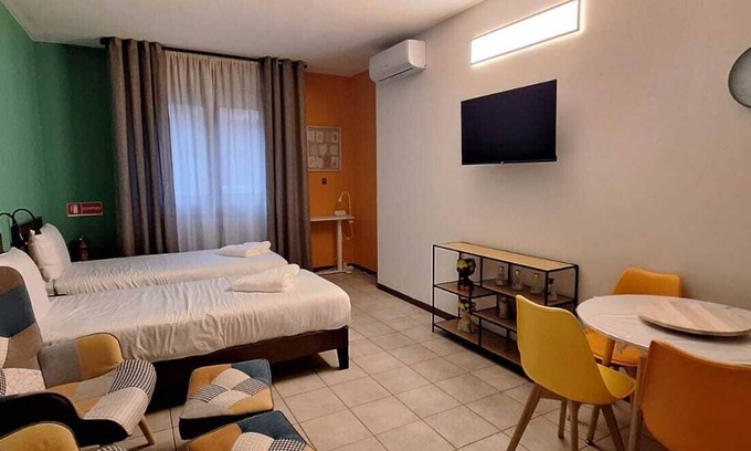 Como Apartment | Residenza Agata by ComoResidenze - Stay in the heart of Como, free parking