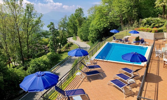 Maccagno Apartment | Oceanfront Residenza Ai Ronchi: Pet-Friendly Retreat