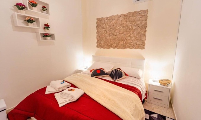 Eastern Sicily House | Comfortable Residenza Giuseppina: Pet & Child Friendly Stay