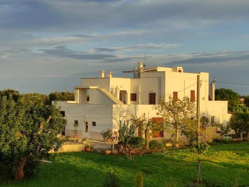 Fasano House | Discover Residenza "I Tre Carrubi" - Guest Rated 9.7/10