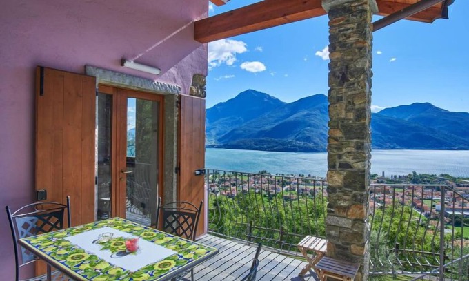 Stazzona House | Guest Rated 9.8: Residenza La Sassicaia by Interhome