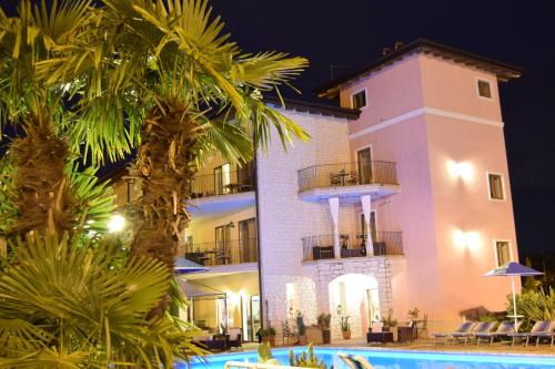 Riva del Garda Apartment | Exceptional Residenza Le Due Torri with Oceanfront Views