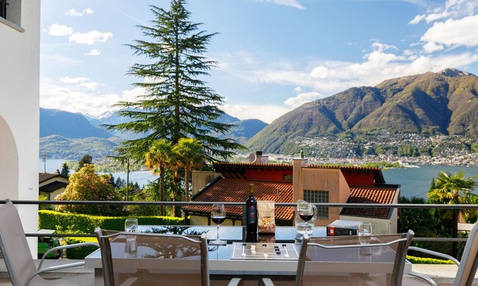 Gambarogno Apartment | Relaxing Residence Miralago Apt. D32 with Lake View & Spa