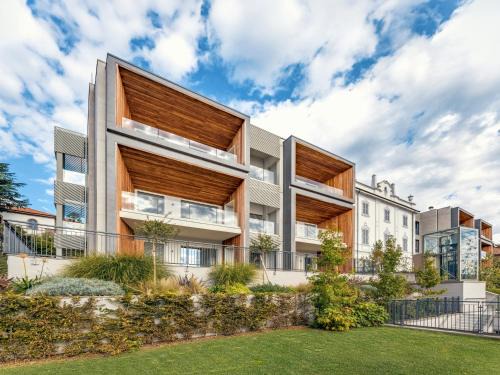 Verbania Apartment | Discover Residenza Montebello: 4-Star, Pet Friendly Haven