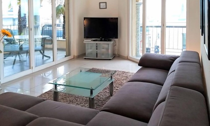 Ascona Apartment | Lake View Retreat: Residenza Moro by Interhome