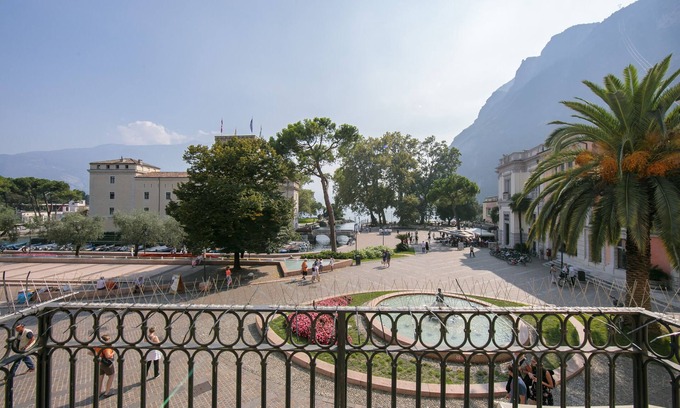 Riva del Garda Apartment | Pet-Friendly Residenza Rocca del Lago with Lake Views