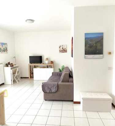 Germignaga Apartment | Pet-Friendly Retreat at Residenza Tiziana - Family Welcome!