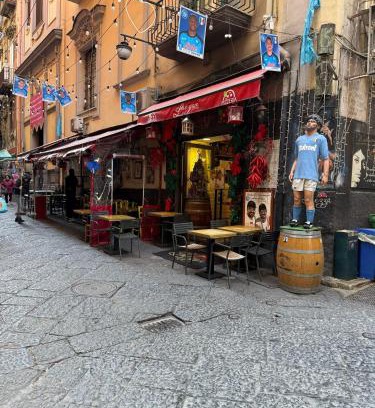 Quartieri Spagnoli House | Residenza Trinità