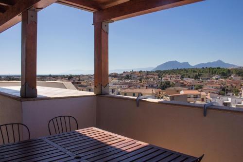 Orosei Apartment | Seaside Residenze Branca III: Pet & Family Friendly Retreat
