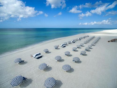 Sarasota Resort | Idyllic Resort at Longboat Key Club with Ocean Views & Spa