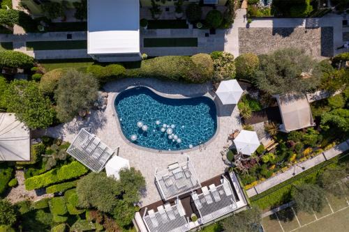 Sommacampagna Hotel | Discover Resort Casino di Caccia with Oceanfront Amenities