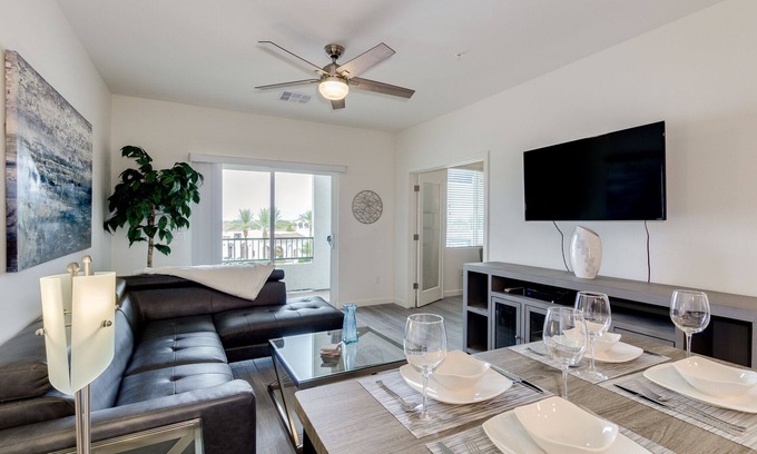 Chandler Condo | Charming Resort Condo in Chandler with Top Amenities