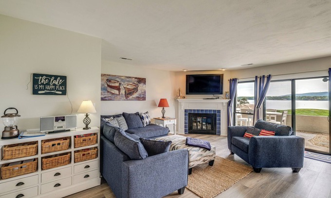 North Shore Condo | Prime Resort Condo on Smith Mtn Lake with Oceanfront Views