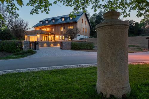 Zelnava House | Pet-Friendly Retreat at Resort - D9 with Top Reviews