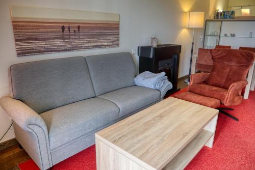 Wremen Apartment | Experience Comfort at Resort Deichgraf - 4-Star Retreat
