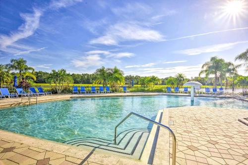 Trafalgar Village House | Inviting Kissimmee Resort Townhome with Pool & Hot Tub
