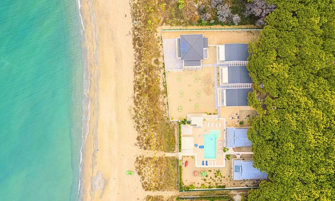 Sellia Marina Apartment | Giglio di Mare Resort: A Seaside Retreat with Unique Amenities