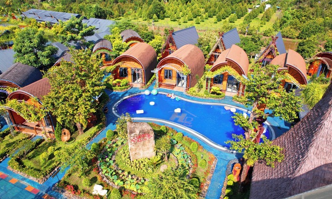 Da Huoai Hotel | Discover Resort Hàng Dương: Family-Friendly Oasis Awaits