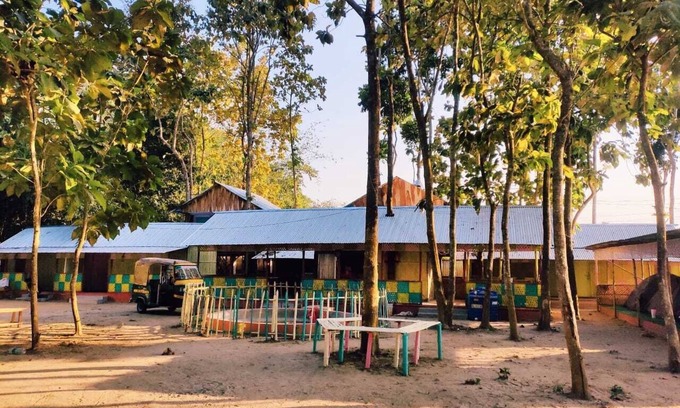 Bangaon House | Discover Resort Ichche Kuthi: Family-Friendly Retreat