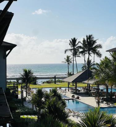 Porto de Galinhas House | Oceanfront Retreat: Le Fleur Polinésia with Pool & Dining