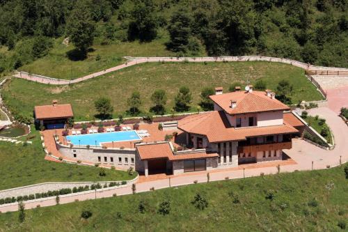 Bracca Bed & Breakfast | Relax at Resort Ninfea: 4-Star Spa & Ocean View Retreat