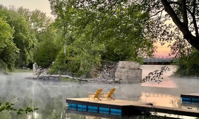 Drummond-North Elmsley Cottage | Resort on the River