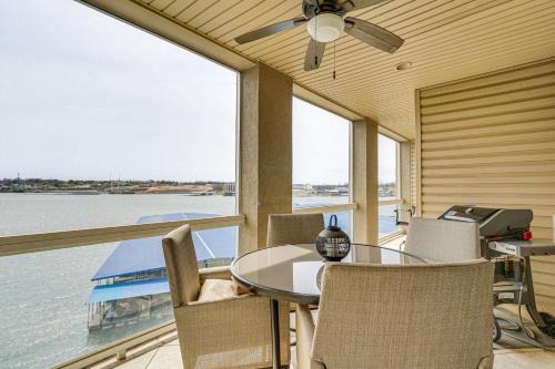 Osage Beach Apartment | Relax at Lands End Condo with Resort Perks & Balcony