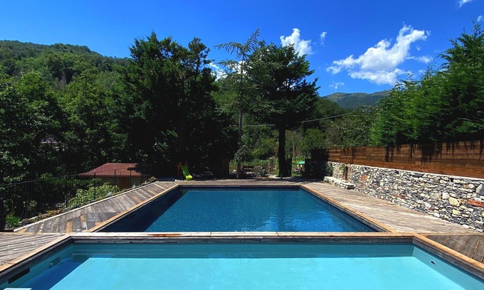 Prela House | Discover Resort San Giacinto: A Green Oasis Retreat