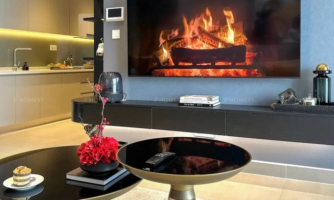 District 7 House | Relaxing River View Resort for Family Getaways